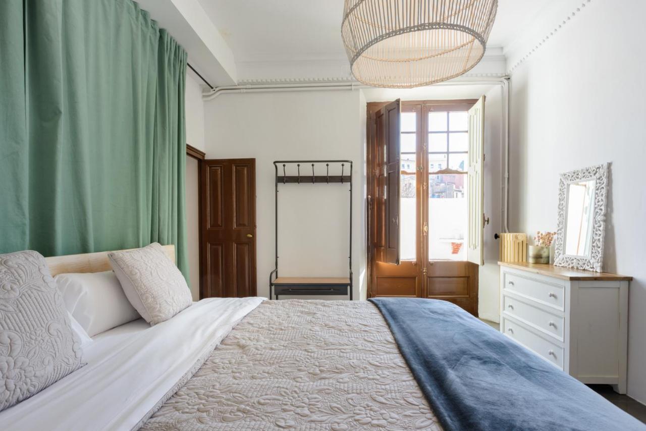 APG Palau Salieti 3 Apartment Girona Bagian luar foto